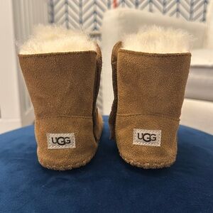 UGG Classic Baby Boots - Chestnut. Size 4/5.
